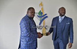 Ministère/Joannick Ngomo Obiang reçoit le prix du Mérite panafricain