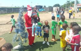 <strong>Football-Port-Gentil/Terre de Foot organise l'arbre de Noël pour ses pensionnaires</strong>