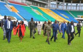 Infrastructures/Le ministre des Sports visite les stades Michel Essonghe de Port-Gentil et Engong d'Oyem