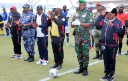Sports militaires/Brice Clotaire Oligui Nguéma clôture le premier Challenge Inter-Forces