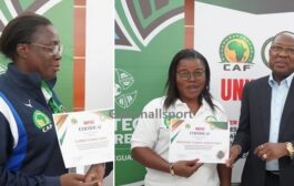 Foot Féminin-Uniffac/Nancy Mbazoghé et Rabia Mbatchi en stage de recyclage  au Cameroun