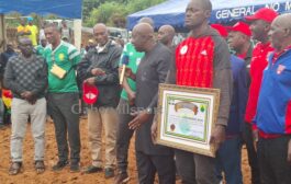 Obsèques Emmanuel Kundé/L’ancien coach de l’USB fait Citoyen d’Honneur de la ville de Bitam