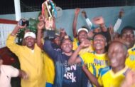 Football-Tchibanga/Munadji 76 reçu par le ministre Ulrich Manfoumbi