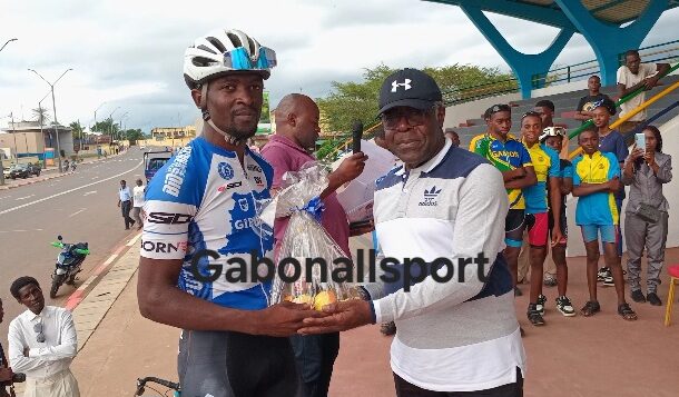 Cyclisme-Oyem/Christ Essono Essono remporte le Grand Prix du Souvenir