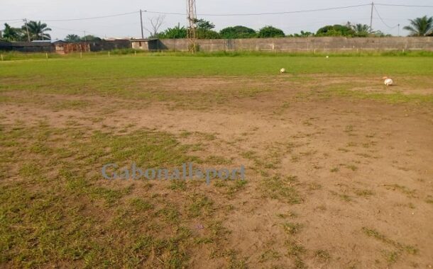 National Foot-Infrastructures/Suspension des stades de Mouila et de Lastourville