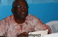 Handball/Sylvain Miloko reçoit les insignes de la Fégahand