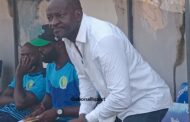 National Foot-J20/Kévin Djoni hué par le public oyémois du stade Monédan !