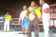 Sports de combat/Moover terrasse Gozila en 1'03